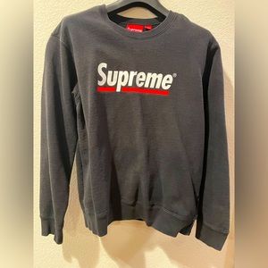 Supreme Logo Sweater